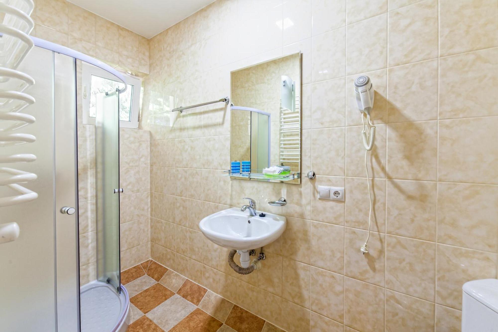 Alpiyskiy Yablunytsya Chambre photo